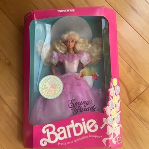 NRFB 💐Spring Parade Barbie 💐